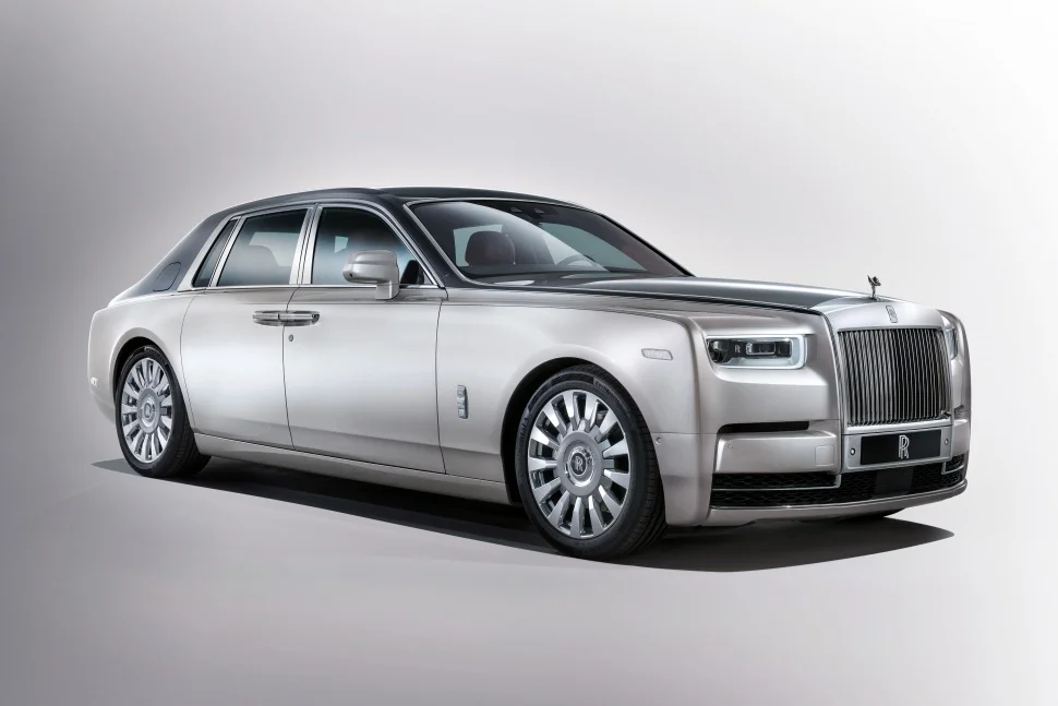 Rolls-Royce Phantom 6.7 V12 (571 Hp) Automatic2017 - - 1