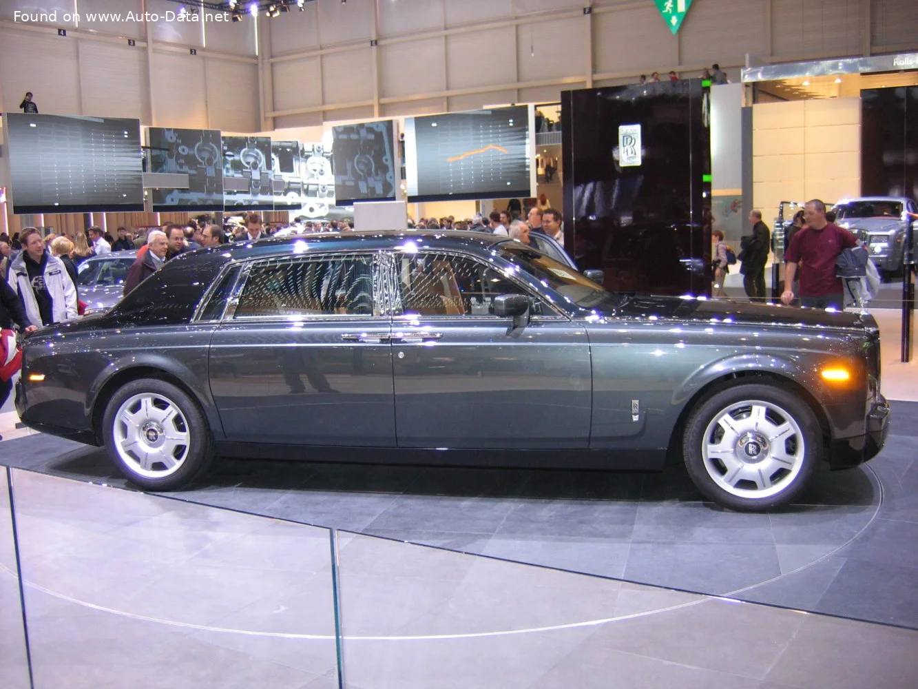 Rolls-Royce Phantom 6.75 i V12 48V (460 Hp) ED2003 - 2012 thumbnail 4