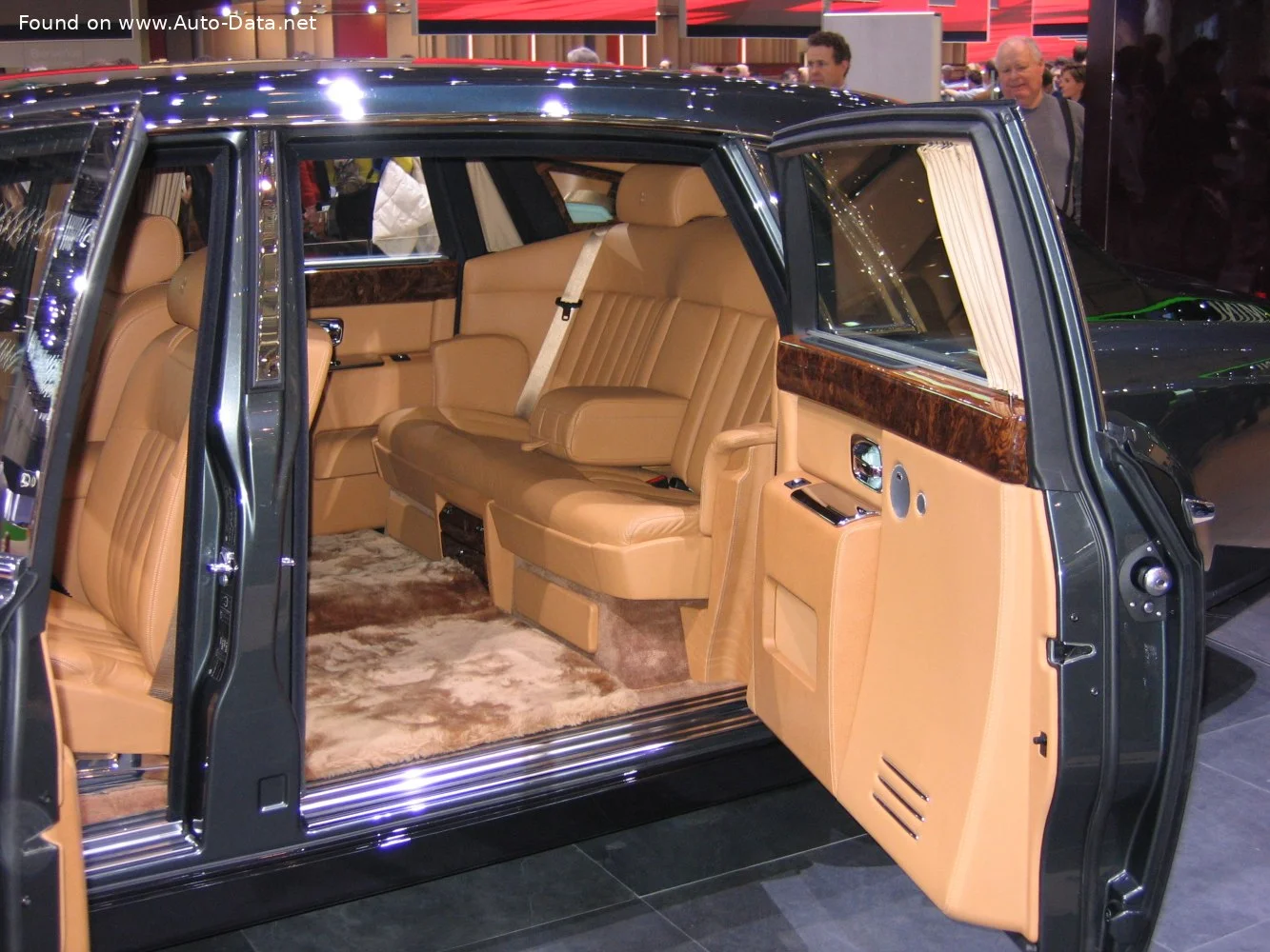 Rolls-Royce Phantom 6.75 i V12 48V (460 Hp) ED2003 - 2012 thumbnail 6