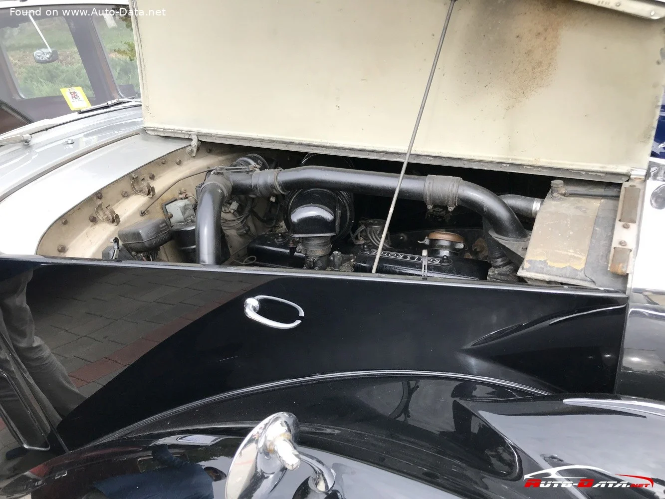 Rolls-Royce Silver Dawn 4.6 (128 Hp) Automatic1951 - 1955 thumbnail 6