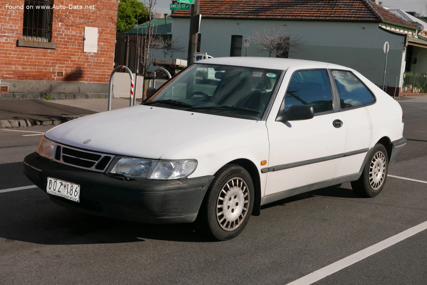 Saab 900 2.0 16V Turbo (185 Hp)1993 - 1998 thumbnail 4
