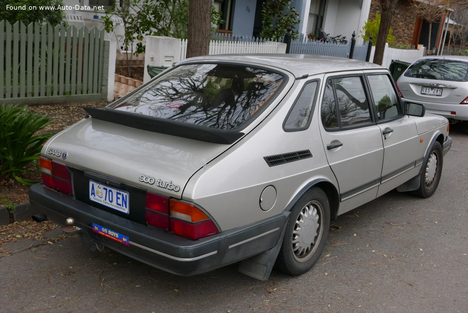 Saab 900 2.0 16V (126 Hp)1989 - 1992 thumbnail 2