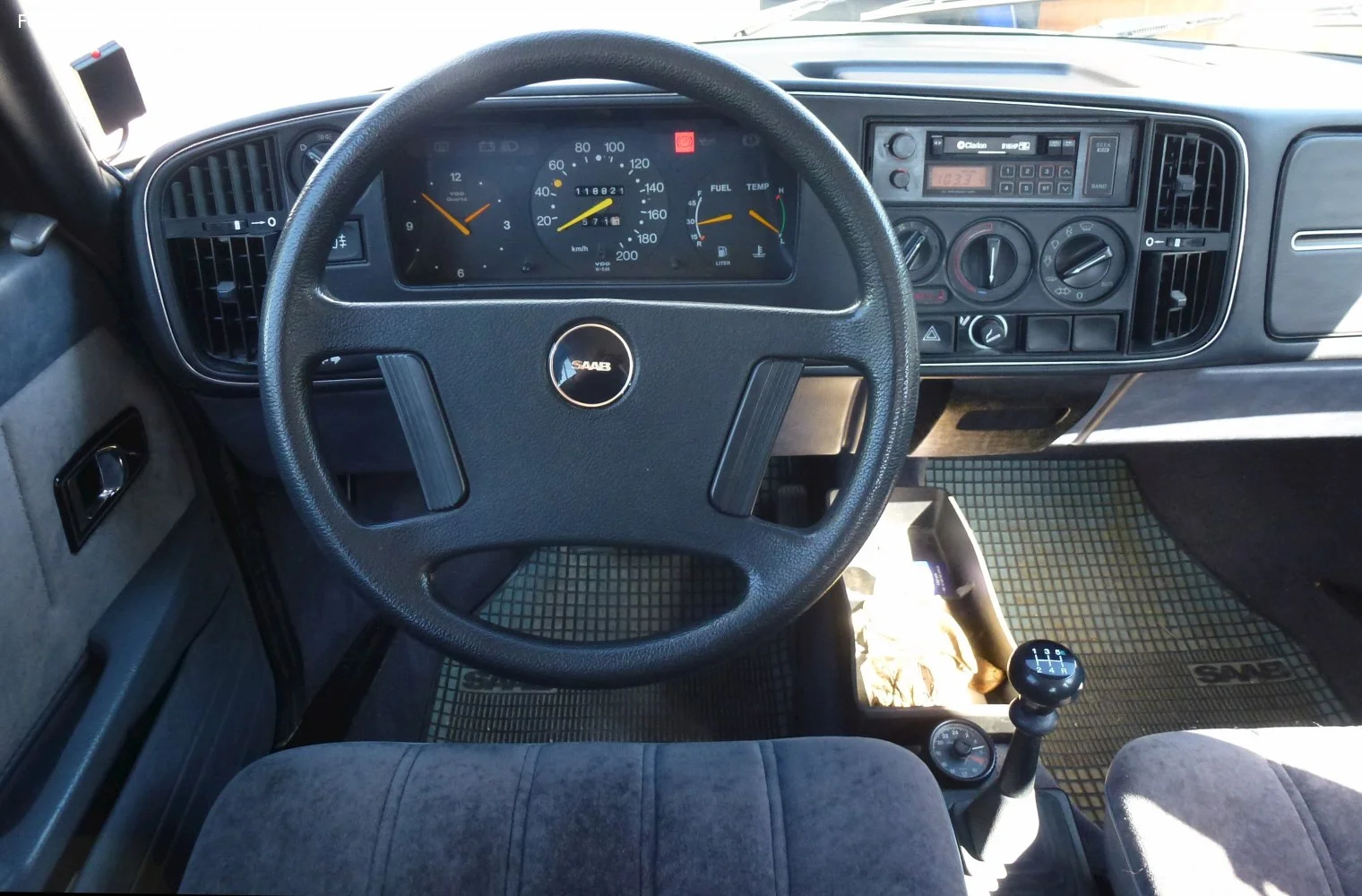 Saab 900 2.0 c (101 Hp)1982 - 1986 thumbnail 3