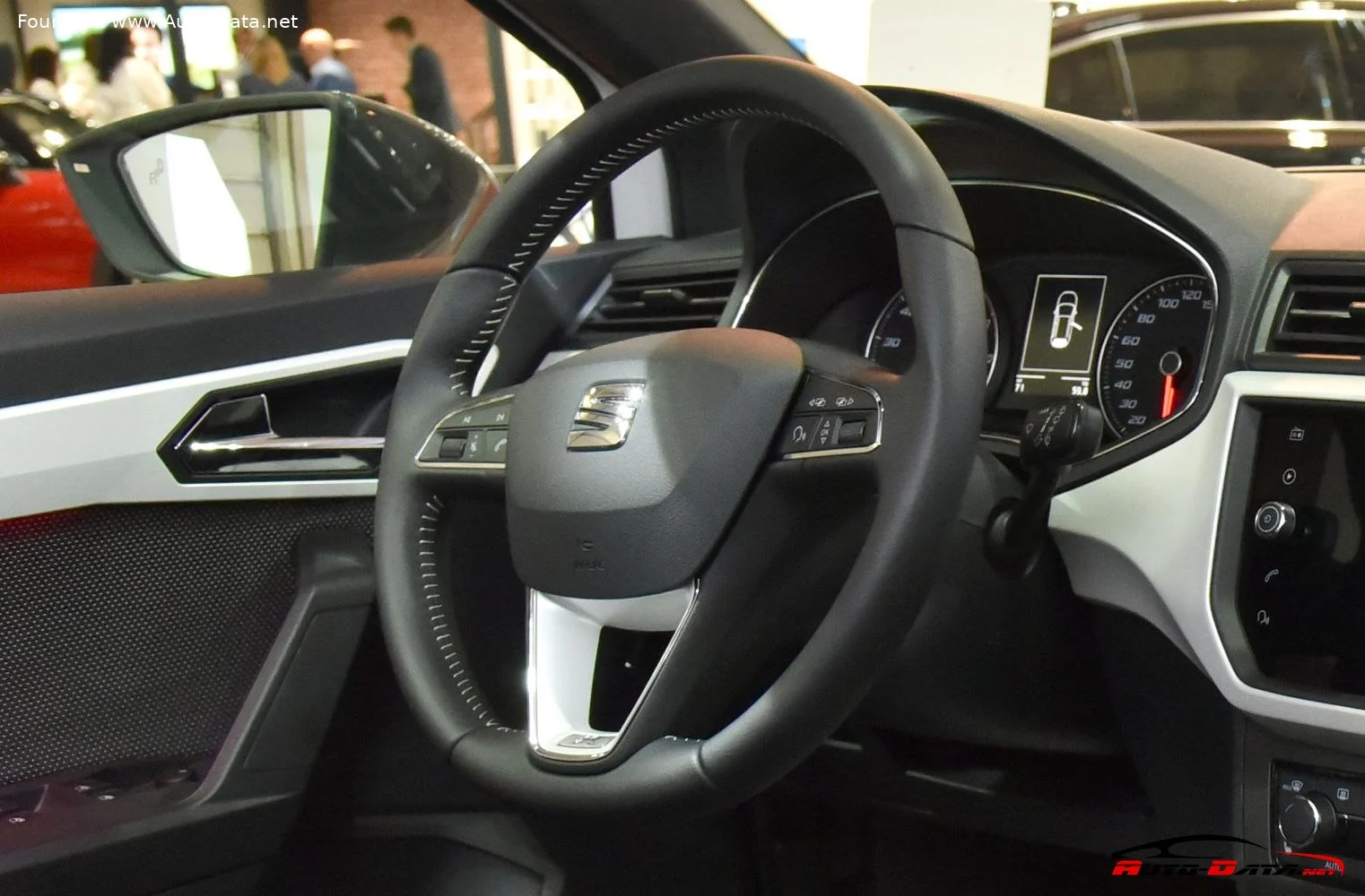 Seat Arona 1.0 EcoTSI (115 Hp)2017 - 2018 thumbnail 18