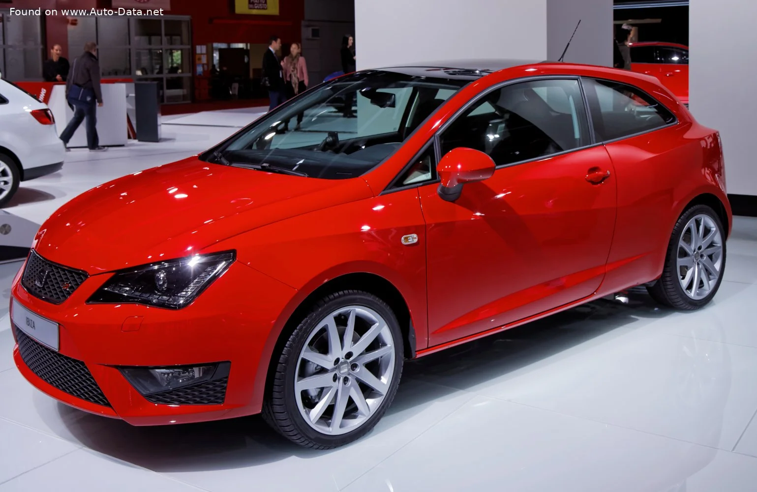 Seat Ibiza 1.2 12V (60 Hp)2012 - 2015 thumbnail 3