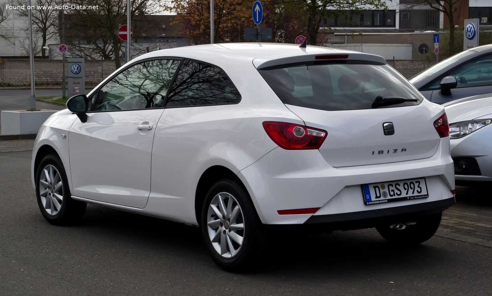 Seat Ibiza 1.2 12V (60 Hp)2012 - 2015 thumbnail 9