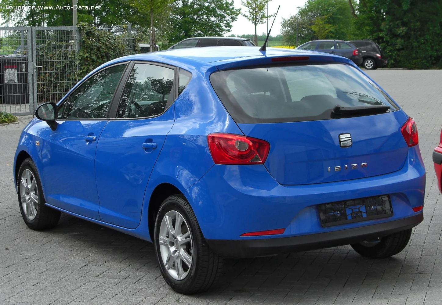 Seat Ibiza 1.2 (60 Hp)2009 - 2012 thumbnail 5