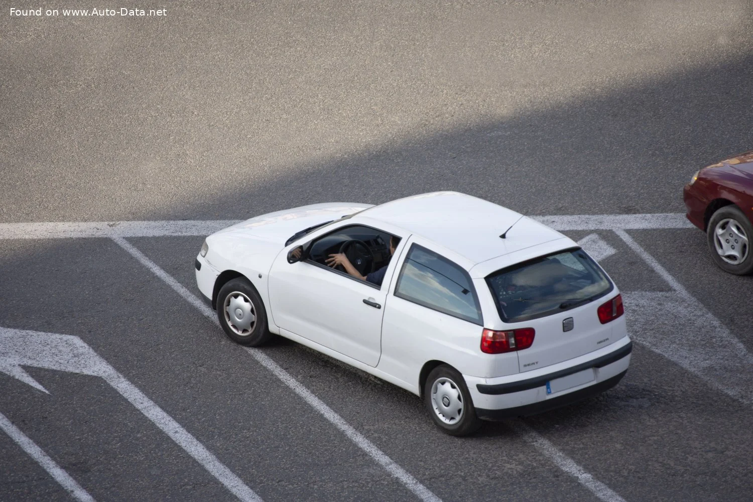 Seat Ibiza 1.0 i (50 Hp)1999 - 2002 thumbnail 3