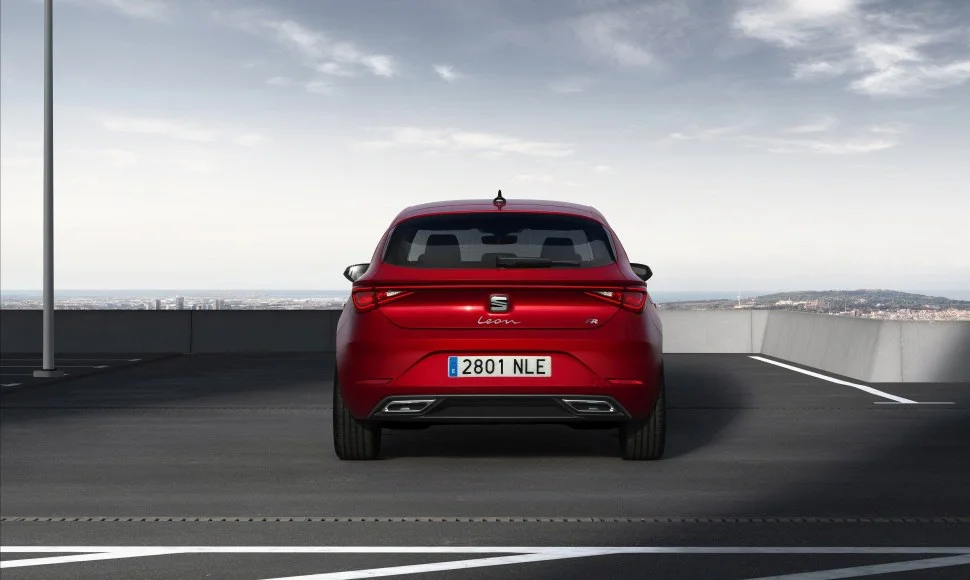 Seat Leon 1.0 eTSI (110 Hp) Mild Hybrid DSG2021 - 2024 thumbnail 9