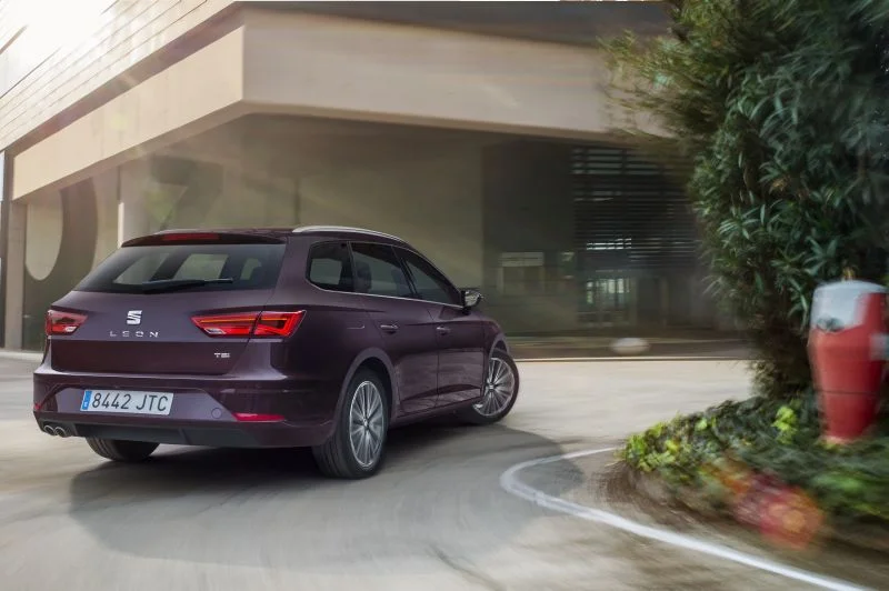 Seat Leon 1.0 EcoTSI (115 Hp) ECOMOTIVE2018 - 2020 thumbnail 3
