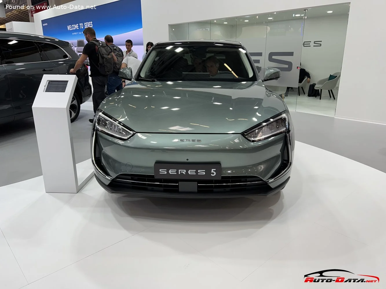 Seres 5 80 kWh (299 Hp) Electric2023 - thumbnail 2