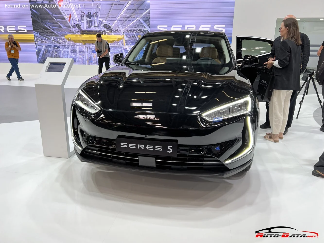 Seres 5 80 kWh (299 Hp) Electric2023 - thumbnail 7
