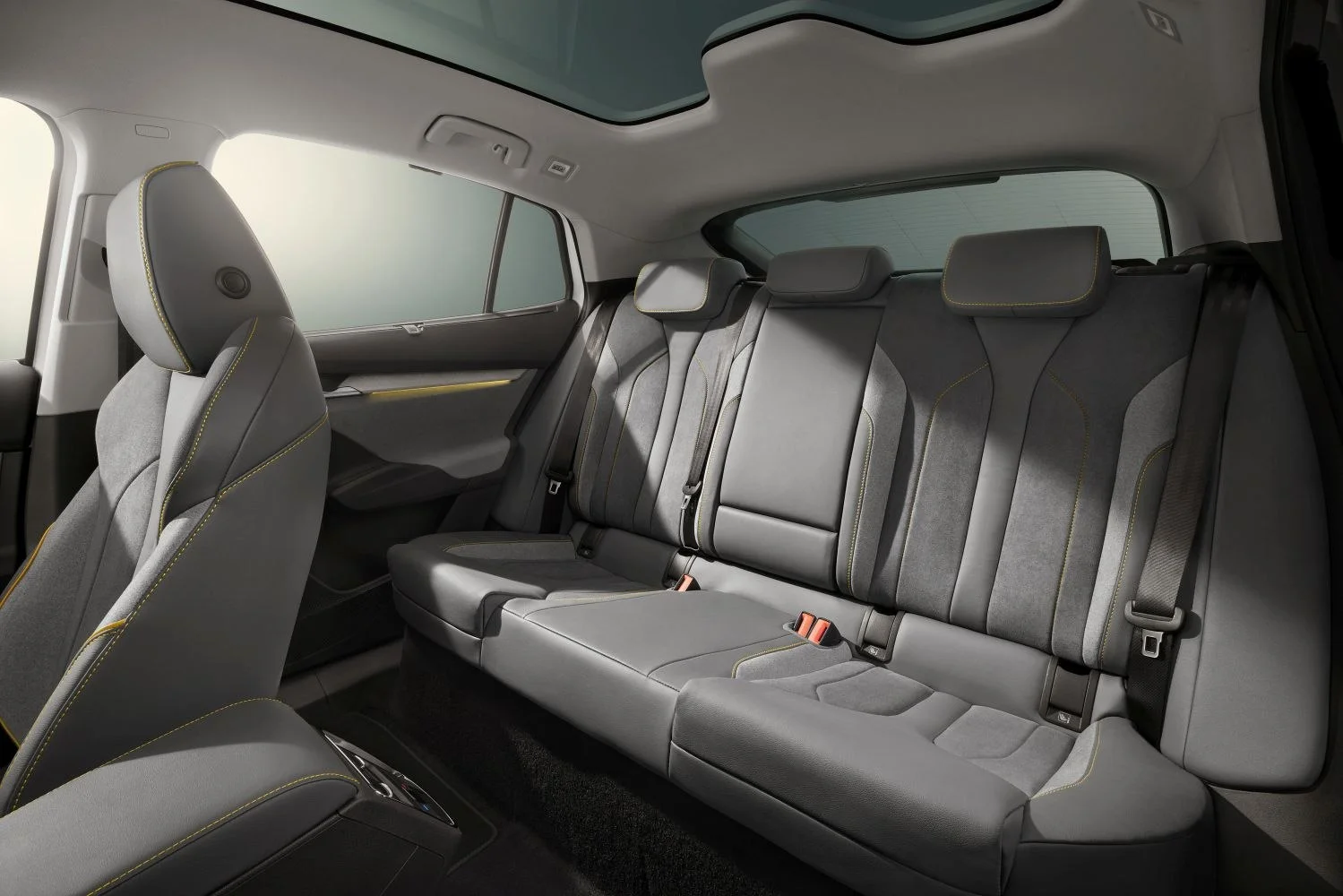 Skoda Enyaq 60 62 kWh (180 Hp)2022 - 2024 thumbnail 13
