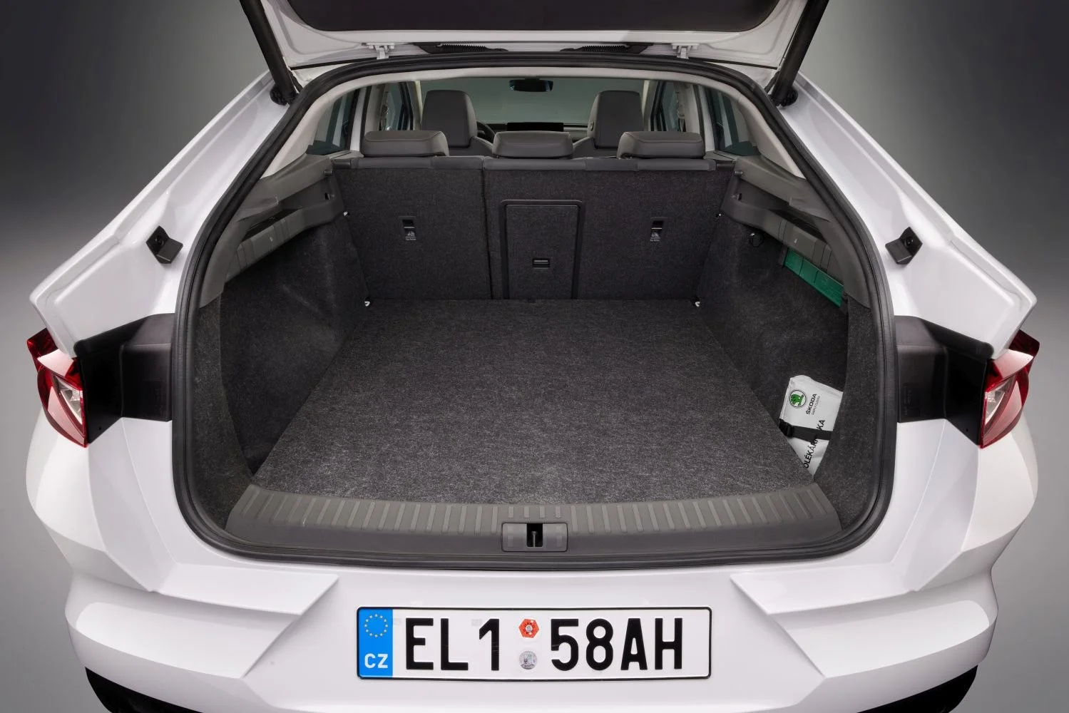 Skoda Enyaq 60 62 kWh (180 Hp)2022 - 2024 thumbnail 17