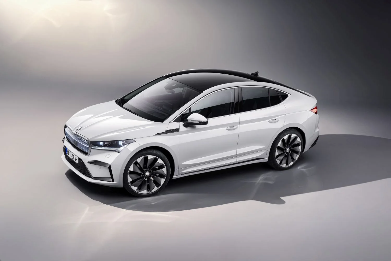 Skoda Enyaq 60 62 kWh (180 Hp)2022 - 2024 thumbnail 7