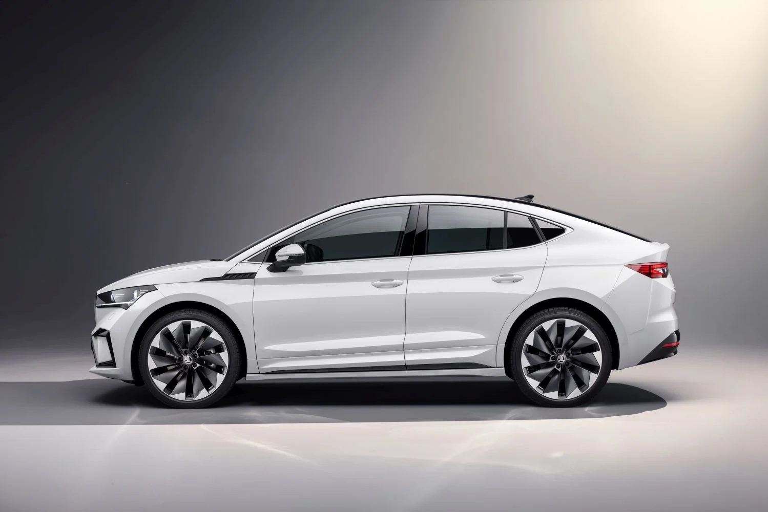 Skoda Enyaq 60 62 kWh (180 Hp)2022 - 2024 thumbnail 8