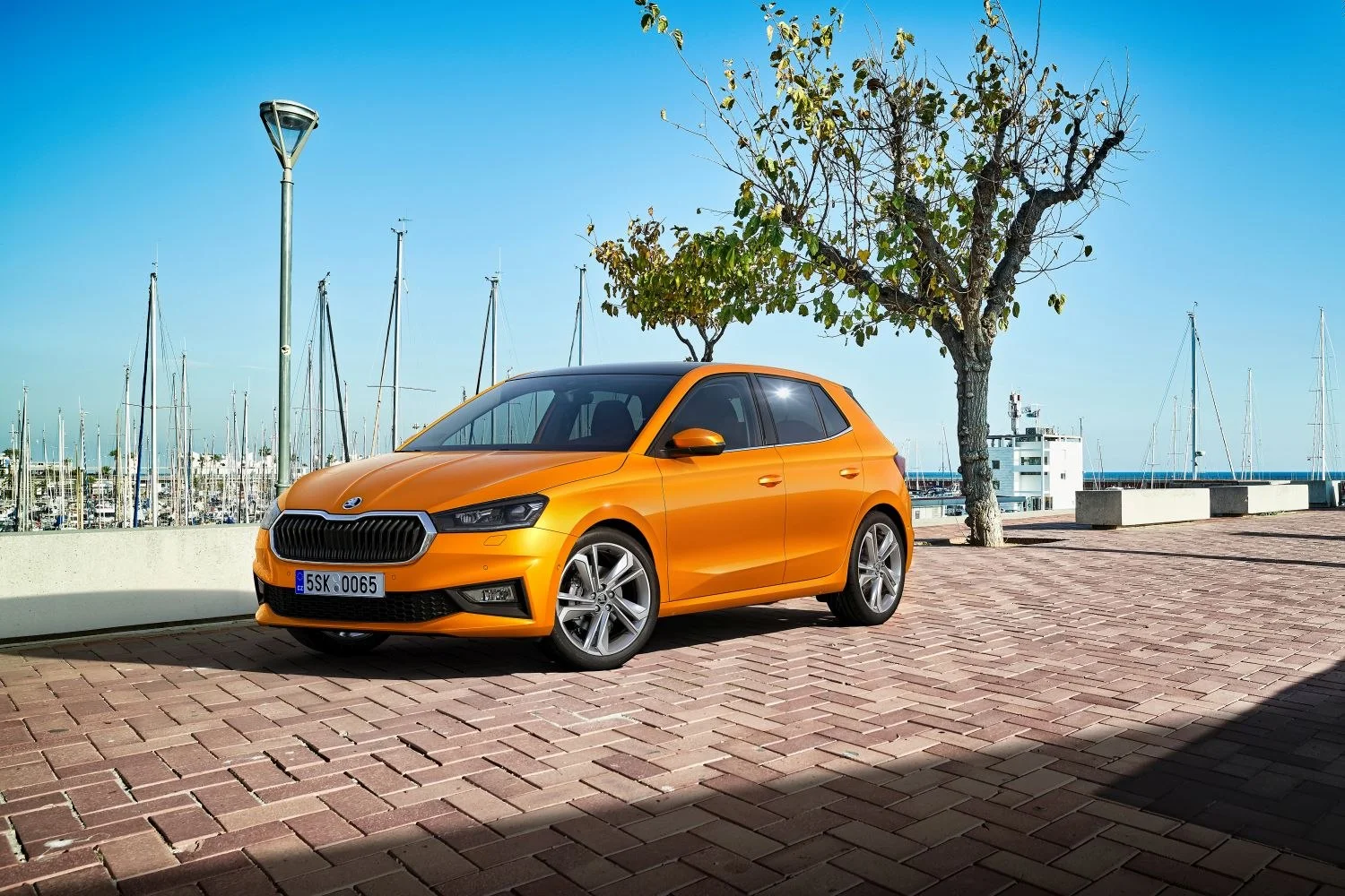 Skoda Fabia 1.0 MPI (65 Hp)2021 - thumbnail 4