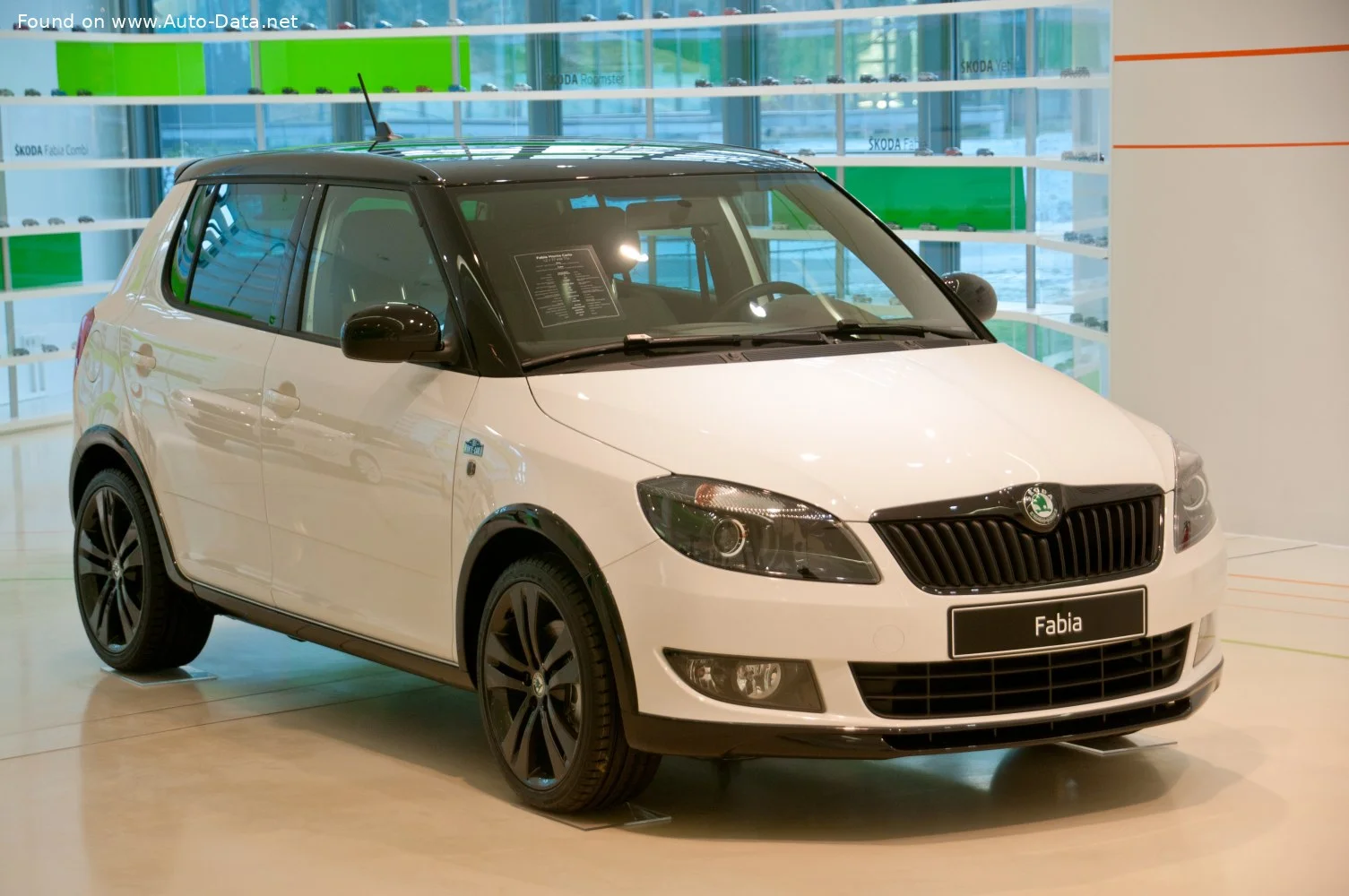 Skoda Fabia Skoda Fabia II (facelift 2010)