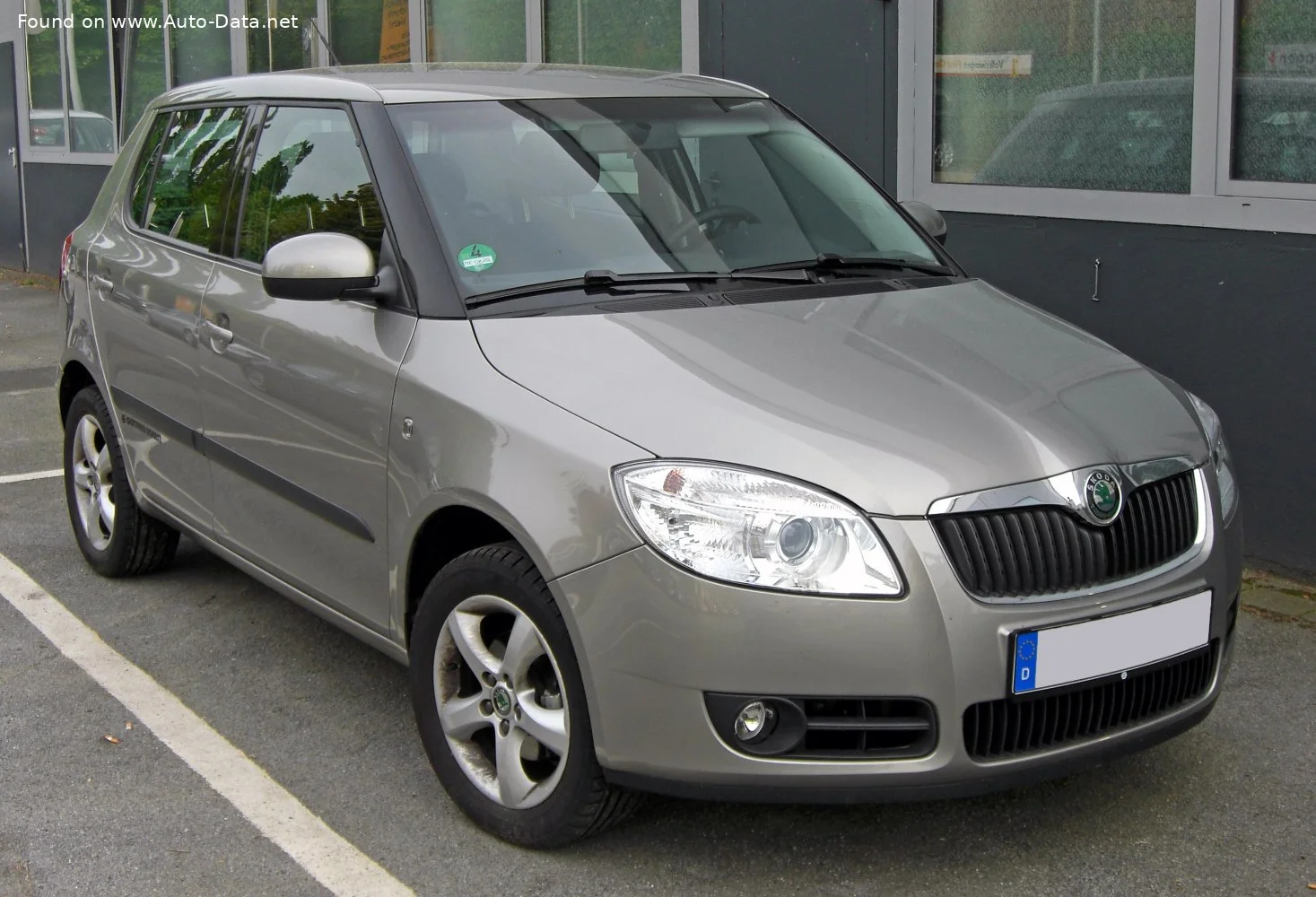 Skoda Fabia 1.2 i HTP 12V (69 Hp)2007 - 2010 - 1