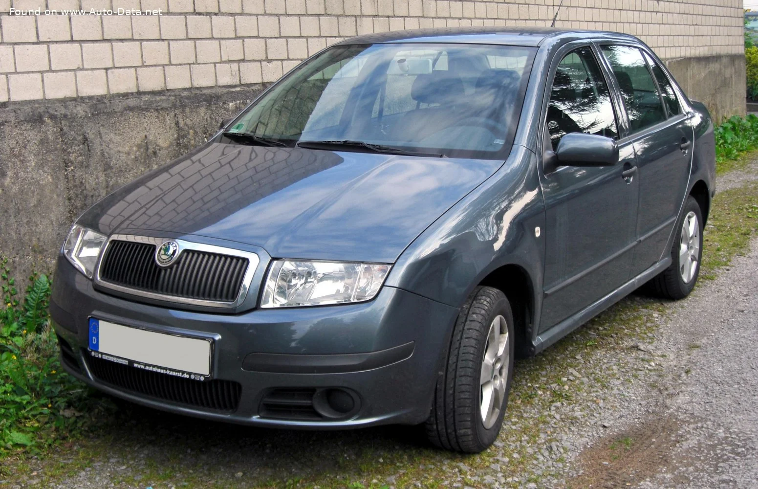 Skoda Fabia Skoda Fabia Sedan I (6Y, facelift 2004)