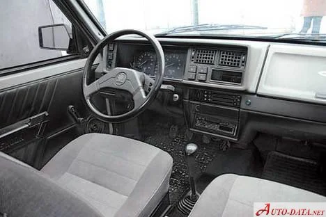 Skoda Favorit 1.3 135 (781) (58 Hp)1991 - 1994 thumbnail 8