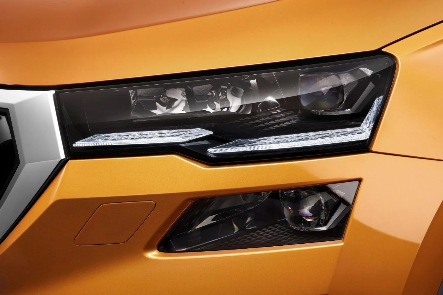 Skoda Karoq 1.0 TSI (110 Hp)2021 - 2023 thumbnail 15