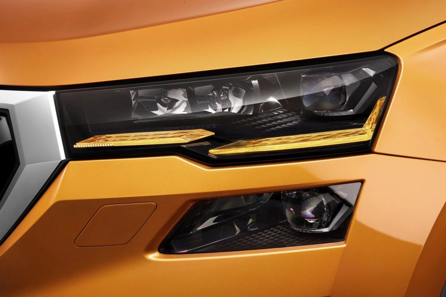 Skoda Karoq 1.0 TSI (110 Hp)2021 - 2023 thumbnail 17