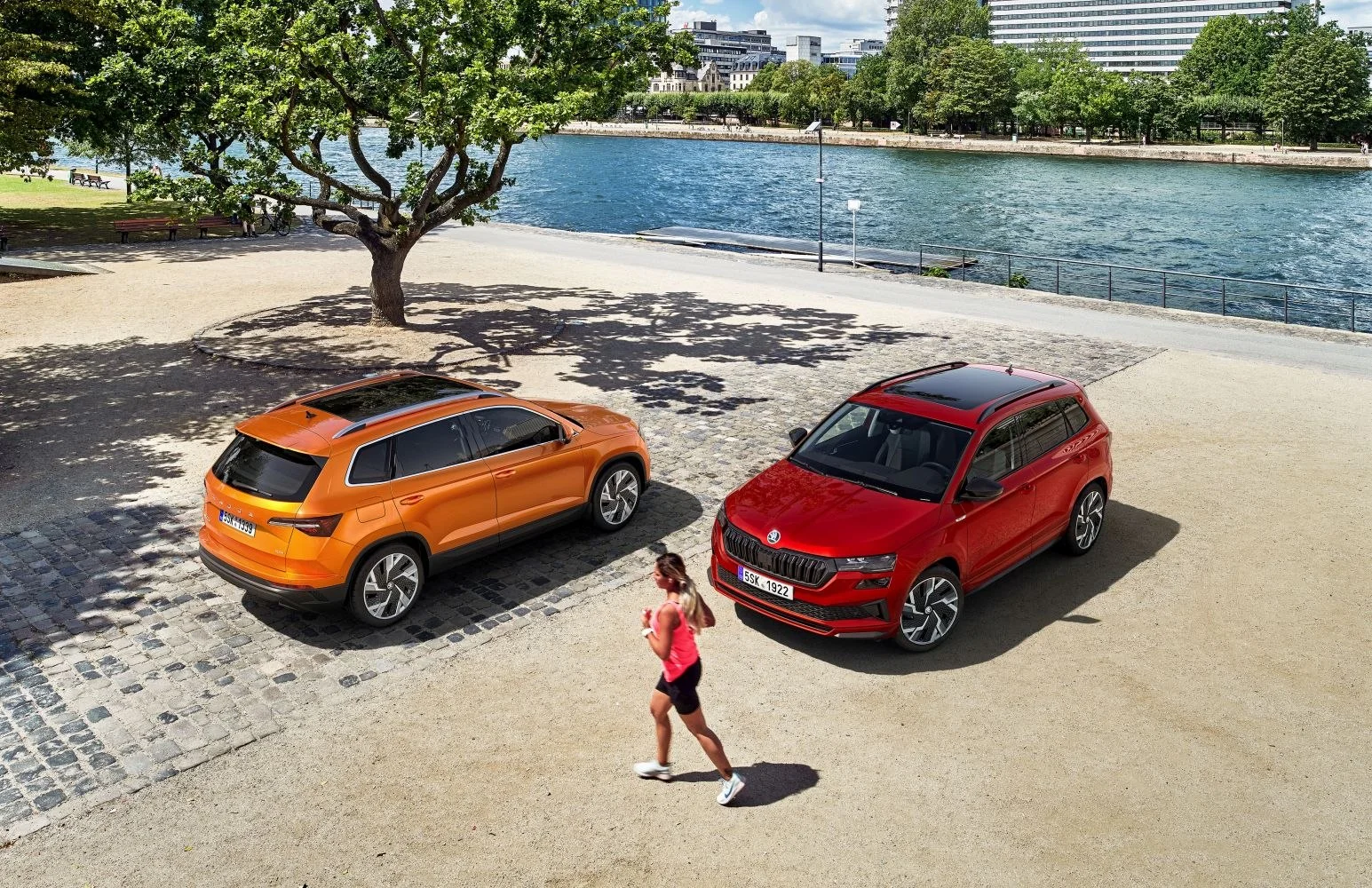 Skoda Karoq 1.0 TSI (110 Hp)2021 - 2023 thumbnail 10