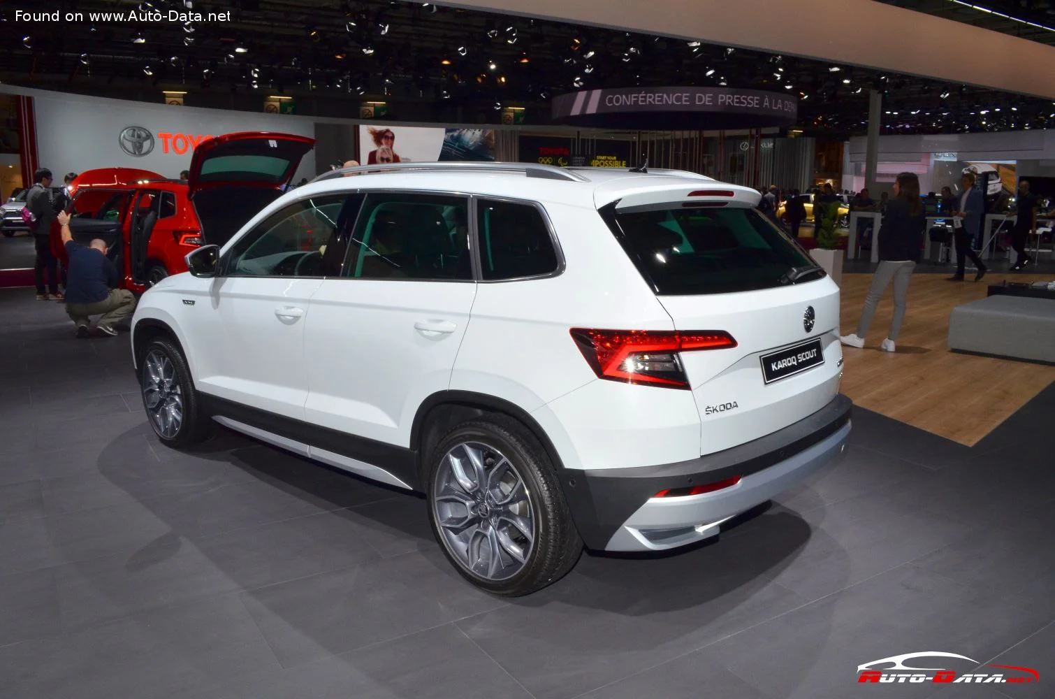 Skoda Karoq 2.0 TDI (150 Hp) 4x42018 - 2019 thumbnail 10