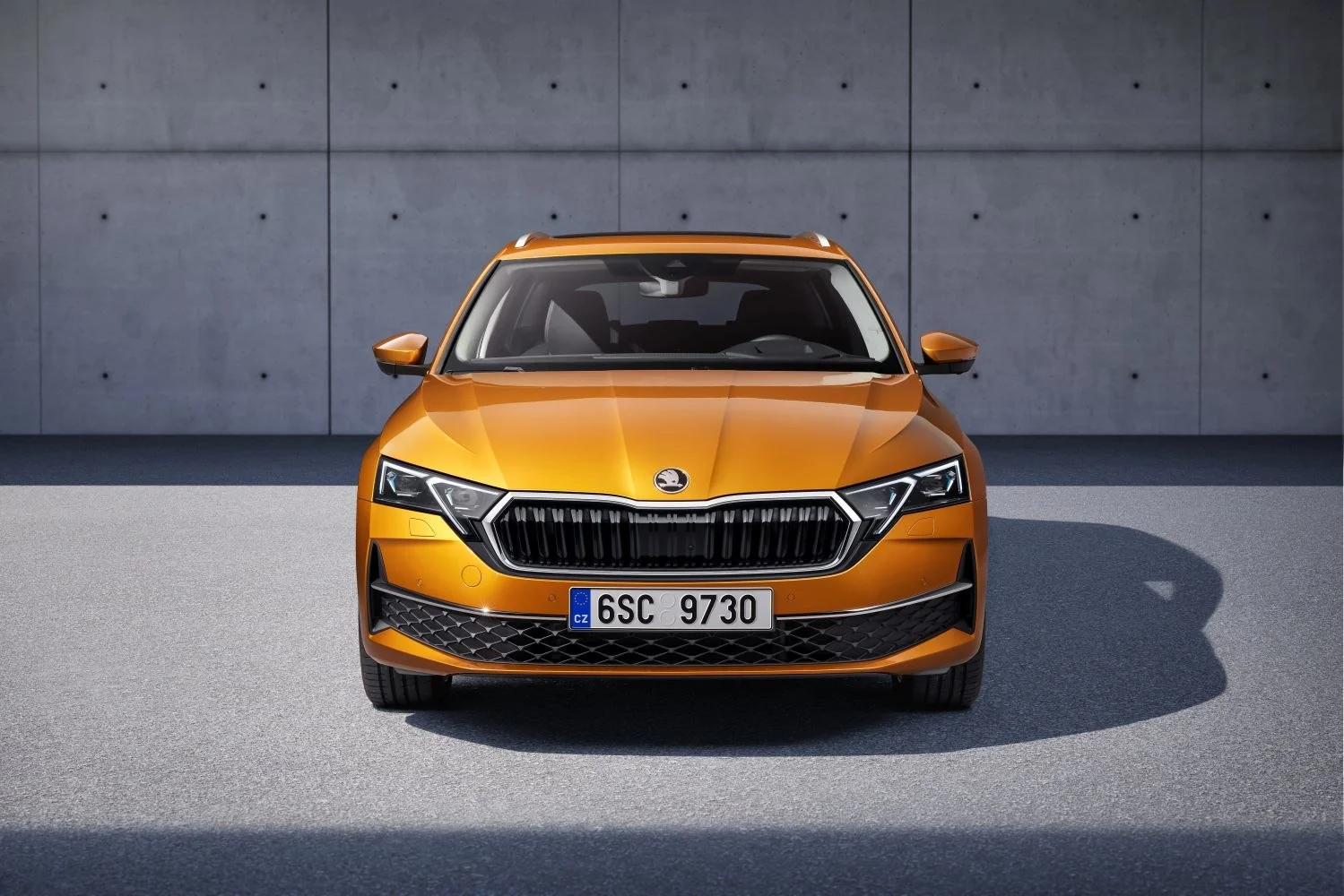 Skoda Octavia 1.5 TSI (116 Hp)2024 - thumbnail 2