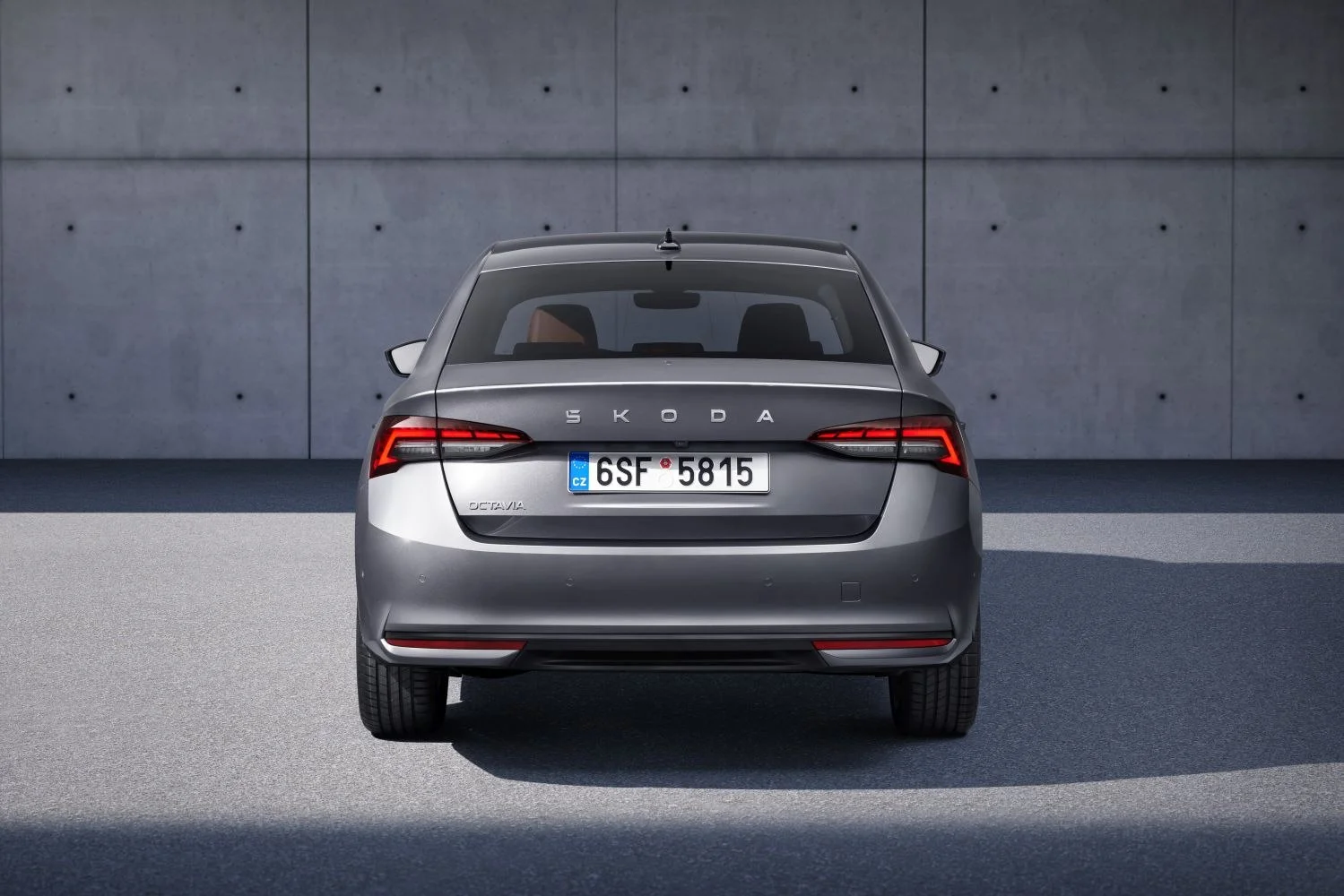 Skoda Octavia 1.5 TSI (116 Hp)2024 - thumbnail 4