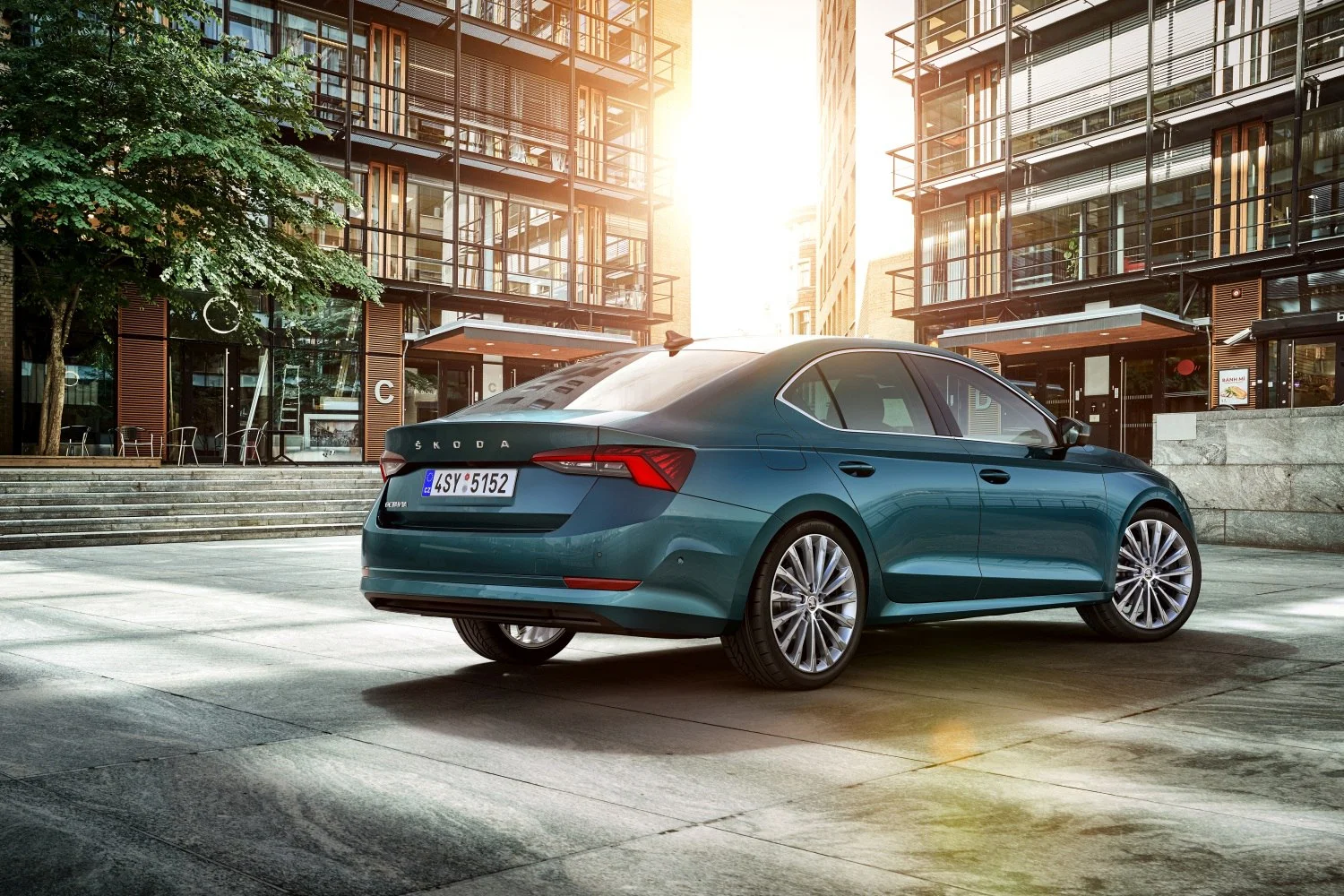 Skoda Octavia 1.0 TSI EVO (110 Hp)2020 - 2023 thumbnail 2