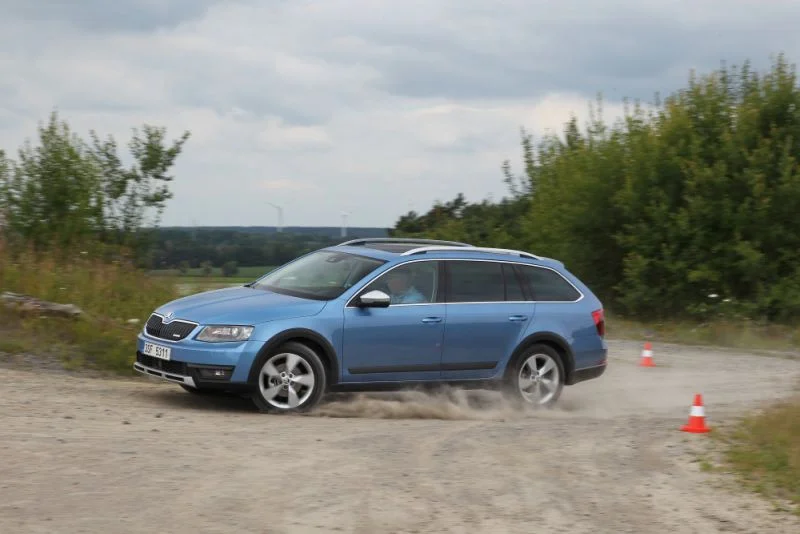Skoda Octavia 1.8 TSI (180 Hp) DSG 4x42014 - 2017 thumbnail 6