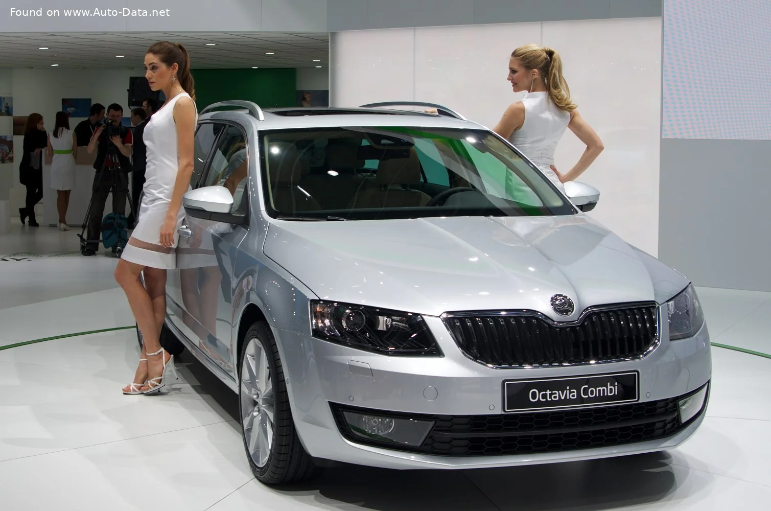Skoda Octavia 1.0 TSI (115 Hp)2016 - 2017 thumbnail 4
