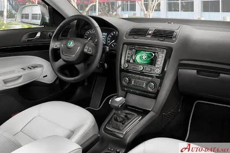 Skoda Octavia 1.2 TSI (105 Hp)2010 - 2013 thumbnail 13