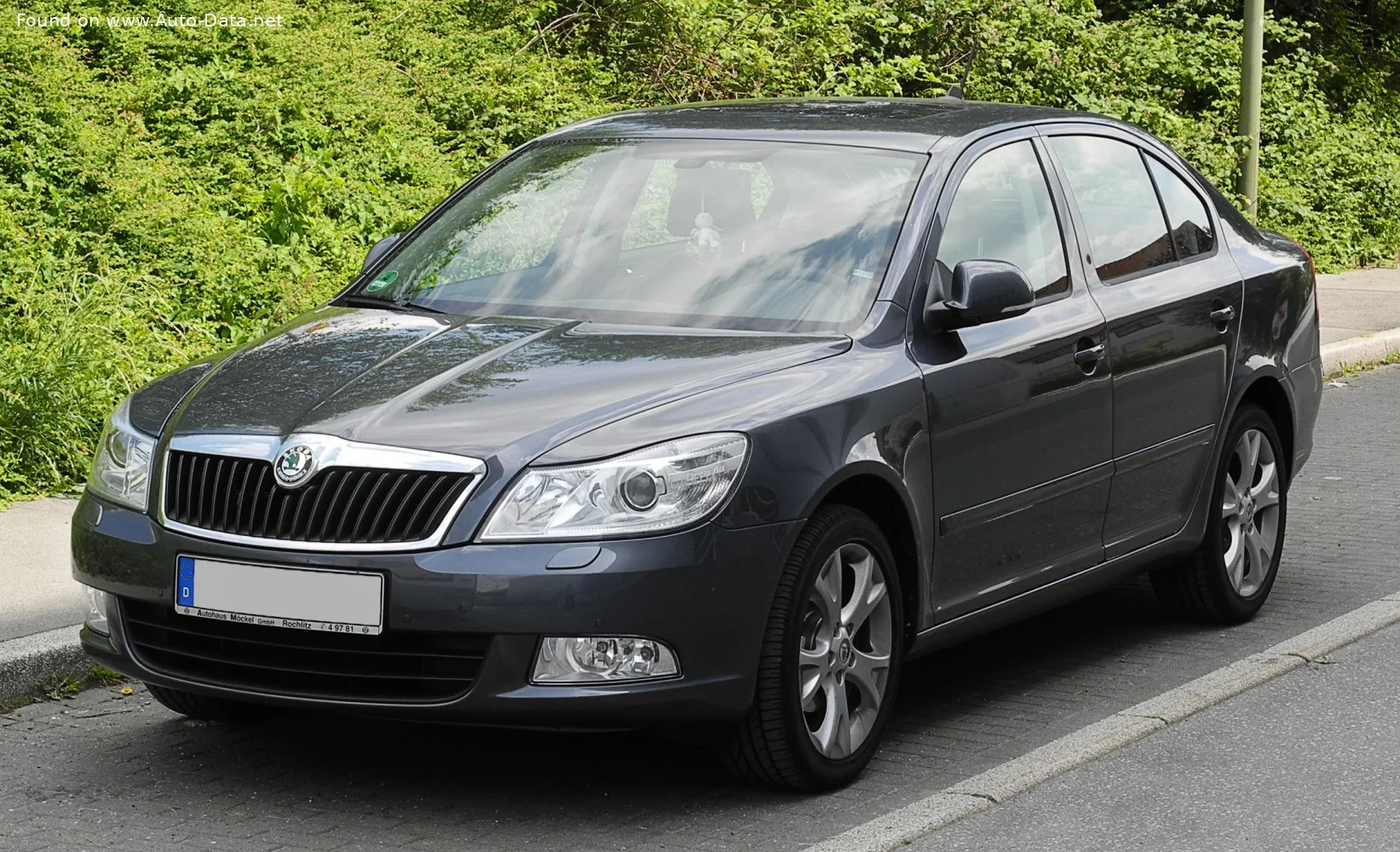 Skoda Octavia 1.2 TSI (105 Hp)2010 - 2013 thumbnail 3