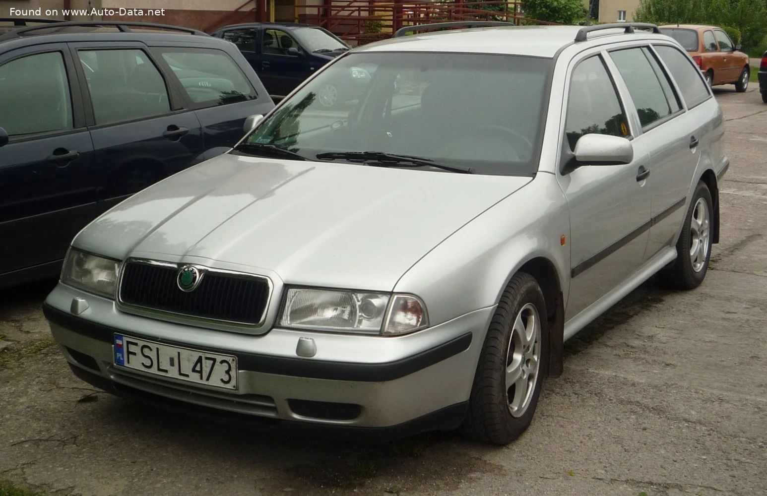 Skoda Octavia 1.6 (100 Hp)1997 - 2000 - 1