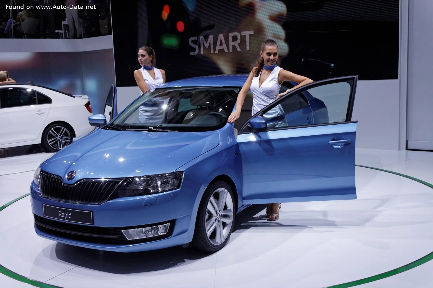 Skoda Rapid 1.2 MPI (75 Hp)2012 - 2015 thumbnail 2
