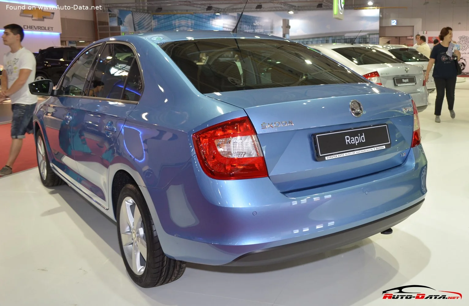 Skoda Rapid 1.2 MPI (75 Hp)2012 - 2015 thumbnail 8