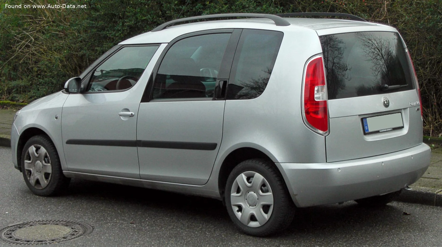 Skoda Roomster 1.2 12V (64 Hp)2006 - 2007 thumbnail 4