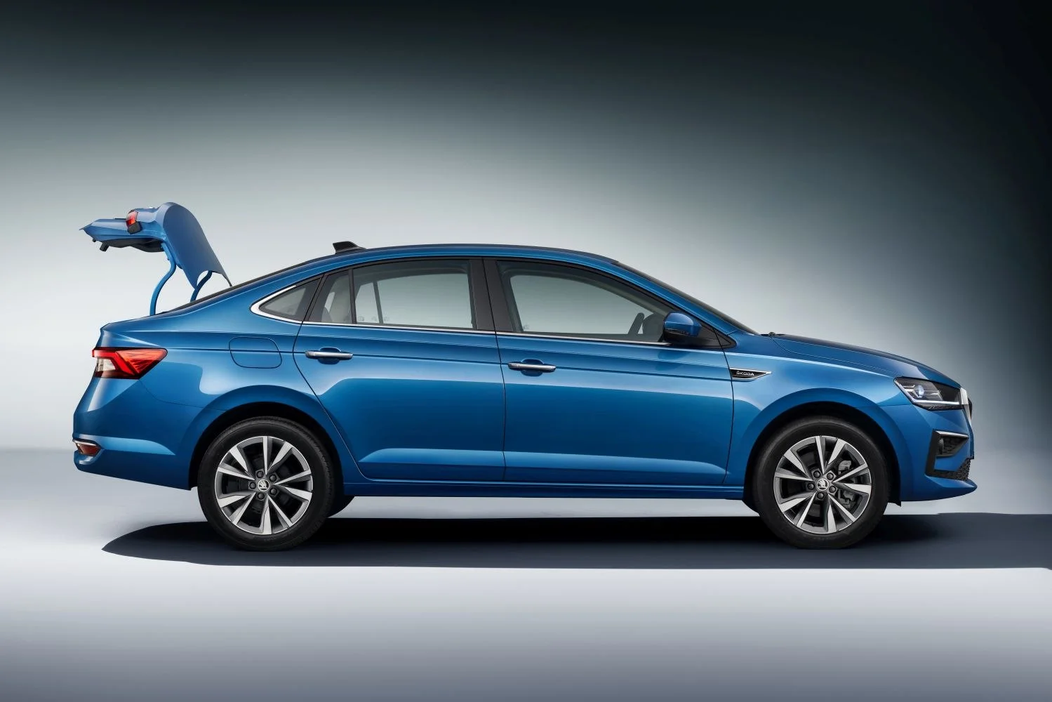 Skoda Slavia 1.0 TSI (116 Hp)2021 - thumbnail 5