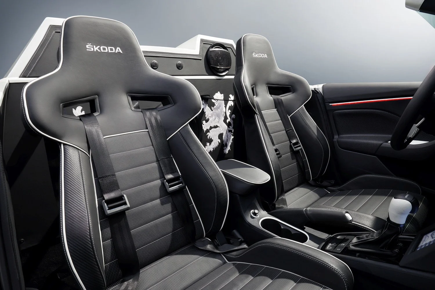 Skoda Slavia 1.5 TSI (150 Hp) DSG2020 - 2020 thumbnail 6