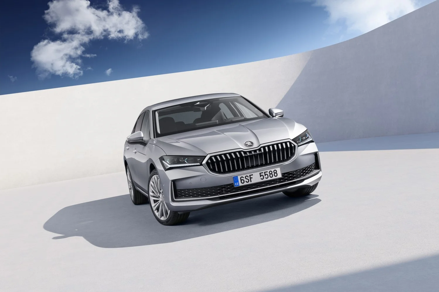 Skoda Superb 1.5 TSI (150 Hp) Mild Hybrid DSG2024 - - 1