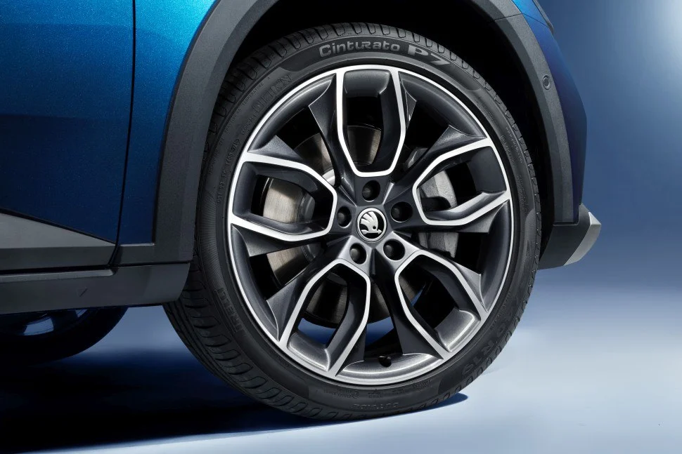 Skoda Superb 2.0 TDI (190 Hp) 4x4 DSG2019 - 2020 thumbnail 13
