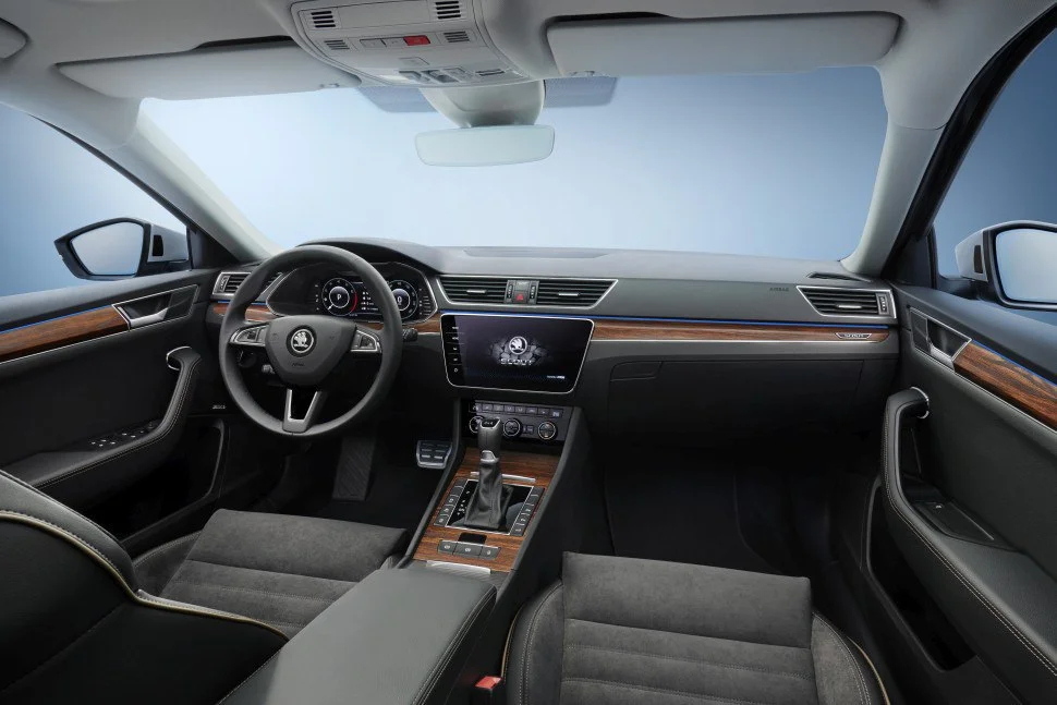 Skoda Superb 2.0 TDI (190 Hp) 4x4 DSG2019 - 2020 thumbnail 4