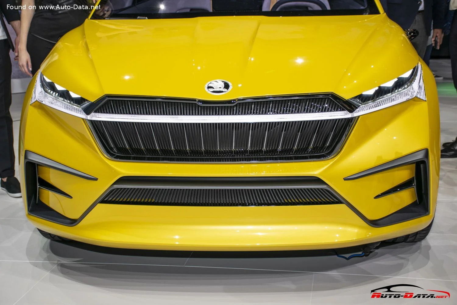 Skoda Vision Skoda Vision iV (Concept) thumbnail 4