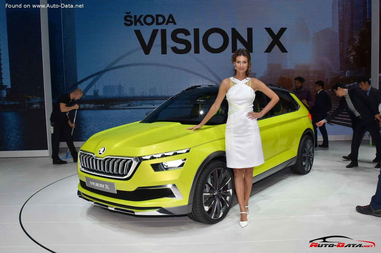 Skoda Vision Skoda Vision X (Concept) thumbnail 3