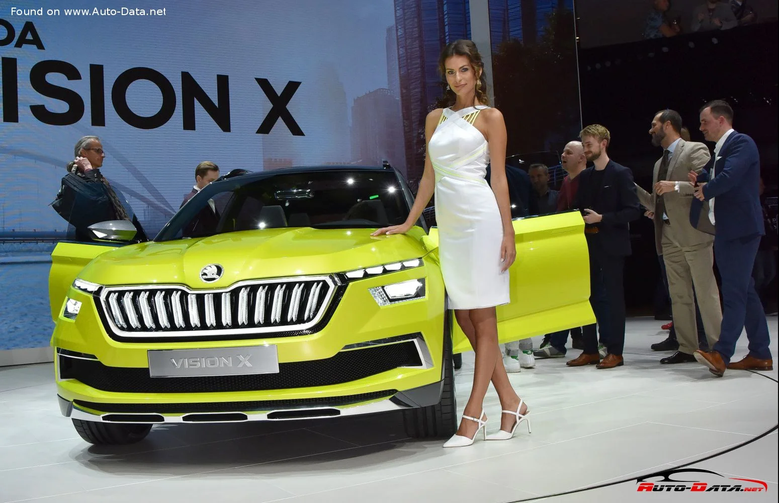 Skoda Vision Skoda Vision X (Concept) thumbnail 4