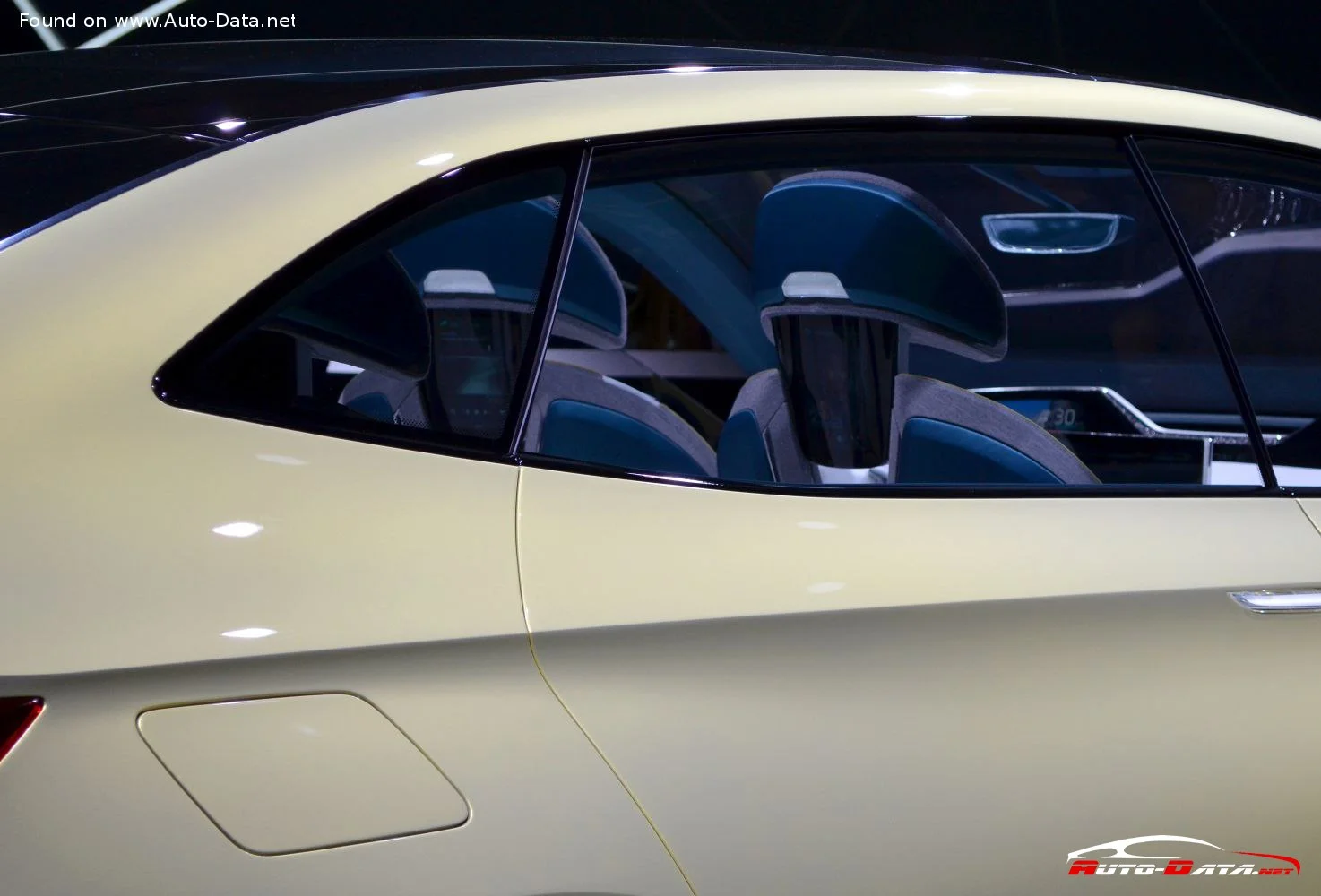 Skoda Vision (306 Hp) Electric2017 - thumbnail 13