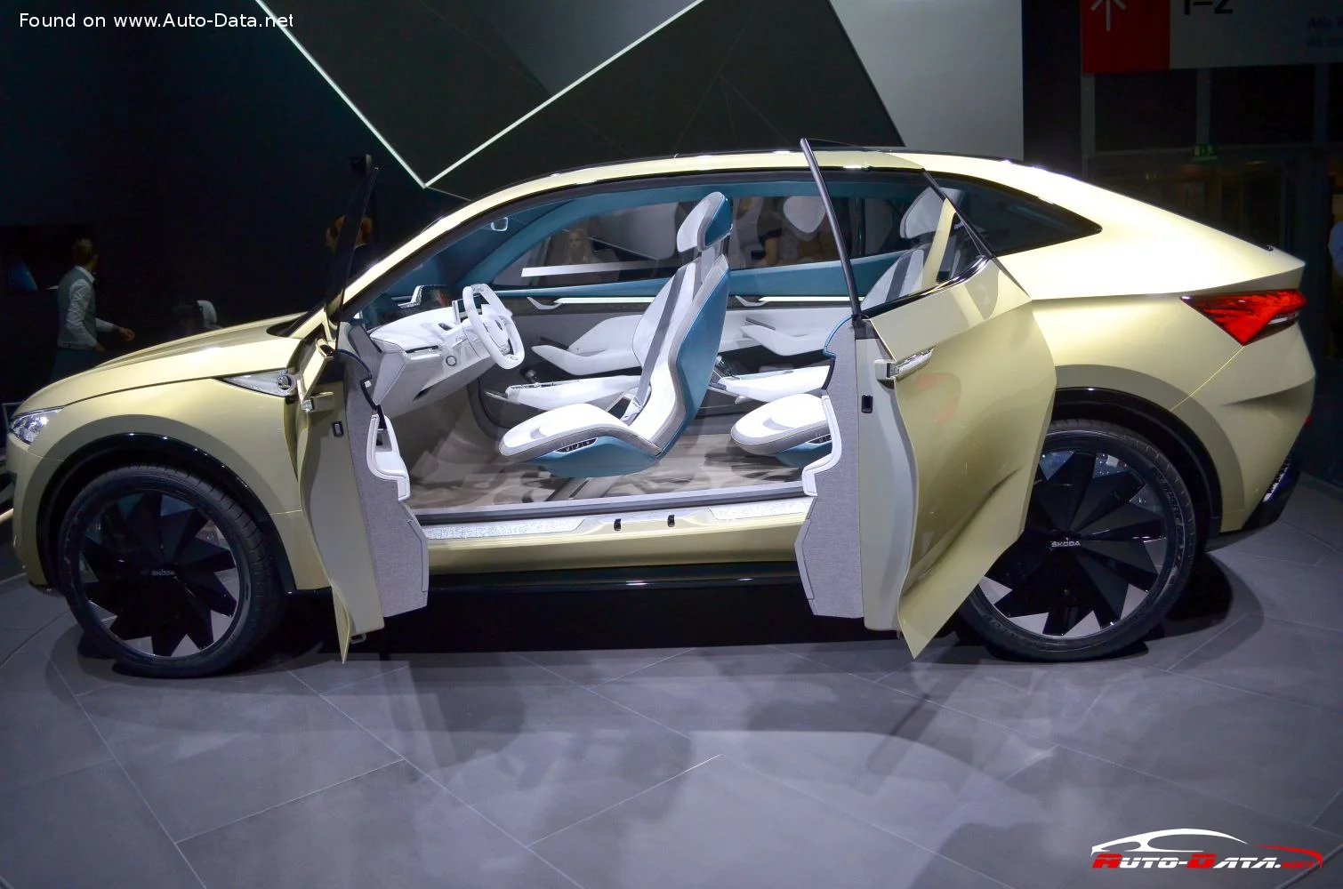 Skoda Vision (306 Hp) Electric2017 - thumbnail 3